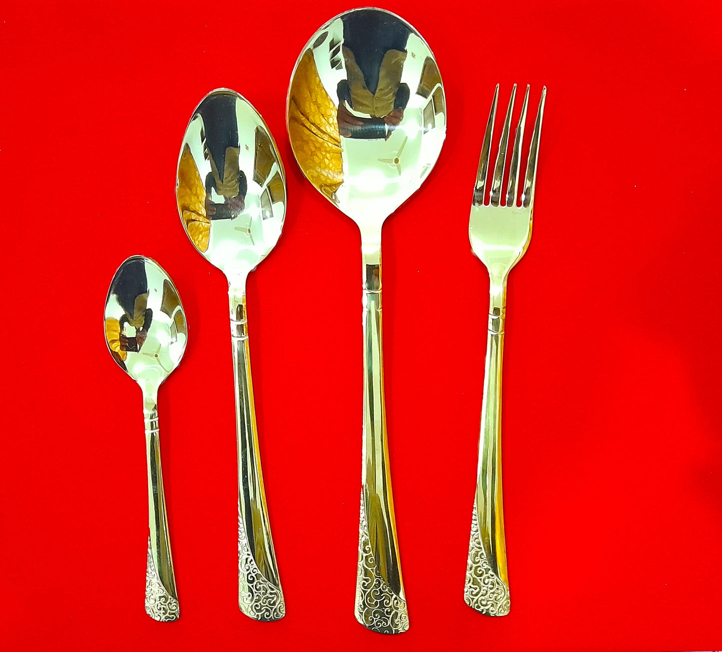 Golden Cutlery set 29 PCS with premium Gift box